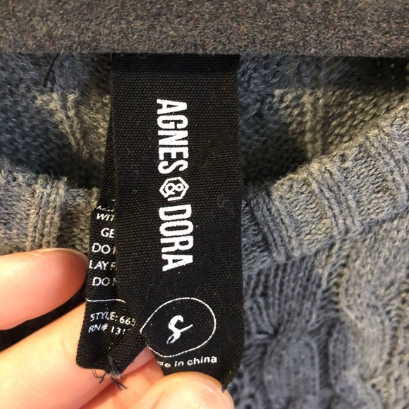 Agnes & Dora cable knit tunic Gray Sweater - Picture 2 of 2